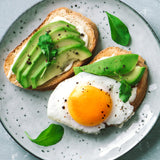 Carmencita Himalaya Pink Salt with 3 Peppercorns dish