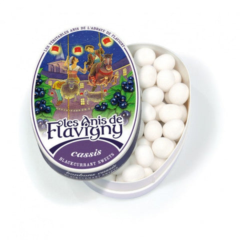 Les Anis de Flavigny Original Blackcurrant oval tin 01