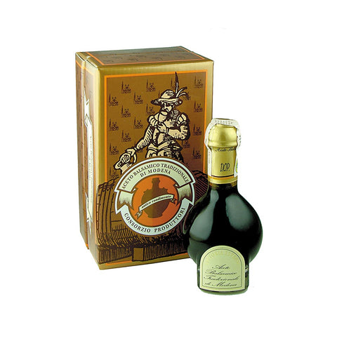 Fattoria Estense Balsamic Vinegar of Modena Extravecchio DOP 01